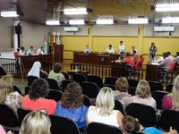 Câmara aprova alteração de valores na bolsa auxílio dos estagiários da prefeitura