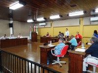 Câmara autoriza o município a instituir o Projeto Esporte e Lazer no Campo
