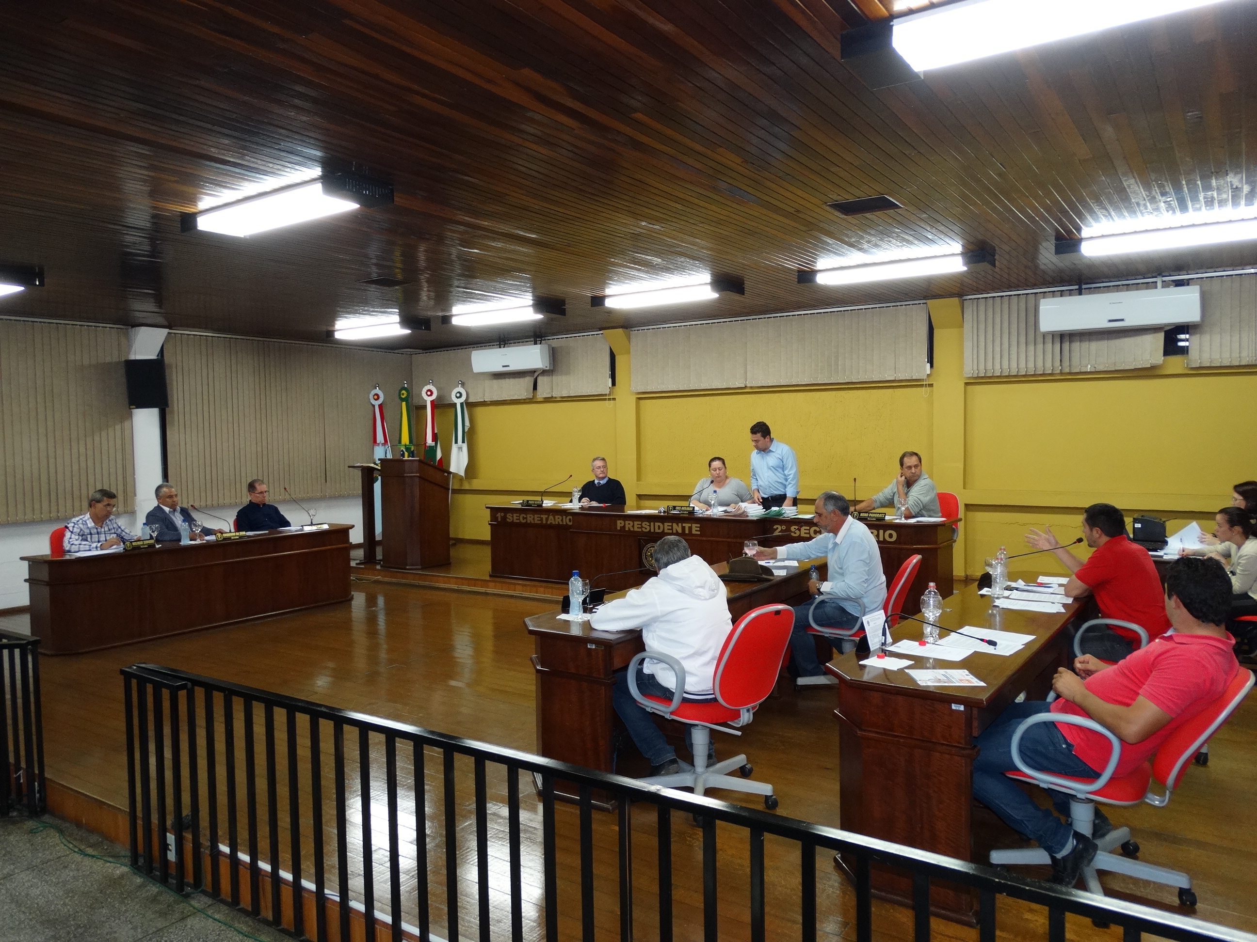 Câmara autoriza prefeitura a instituir contribuição de melhoria relativa a obras de asfaltamento