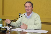 Paulo Glinski quer a criação de “Biblioteca Itinerante” no município