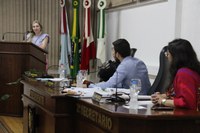 Prefeita Juliana fala na Câmara na última Sessão Ordinária do ano