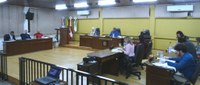 Vereadores questionam prefeito sobre possíveis irregularidades em processo licitatório para pavimentação 